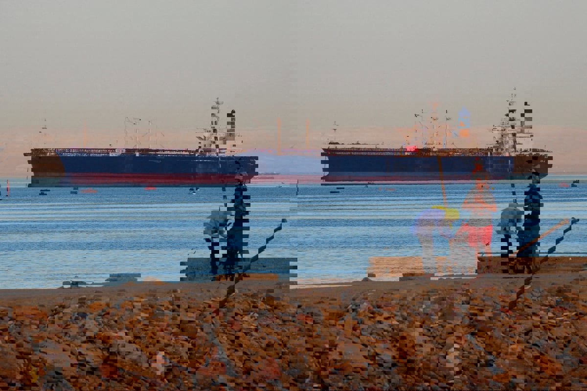 أنباء عن حادث بحري في البحر الأحمر قرب ميناء عصب الإريترية 