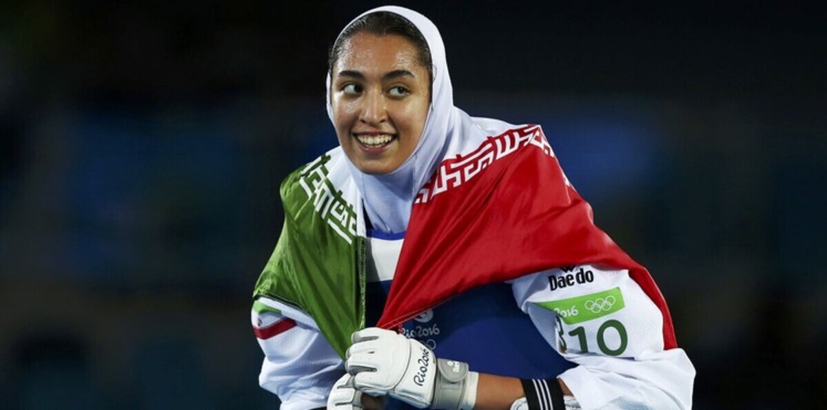 كيميا.. أول امرأة إيرانية تحقق ميدالية أولمبية في التاريخ (صور)