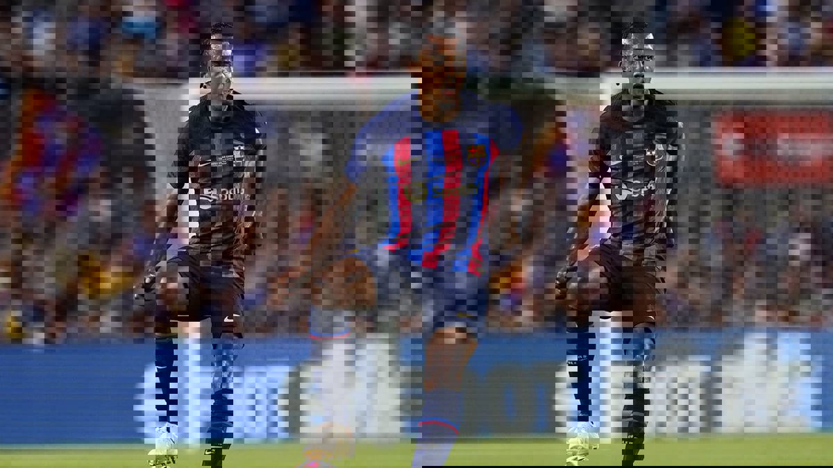 بفضل الرحيل الوشيك لأوباميانغ.. برشلونة يسجل كوندي قبل مواجهة بلد الوليد