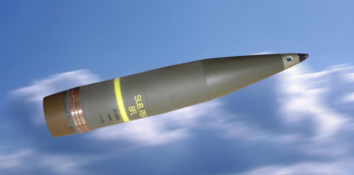 الجيش الأمريكي يشترى قذائف "بونس" الأوروبية تحضيرًا لـ"حرب كبيرة"