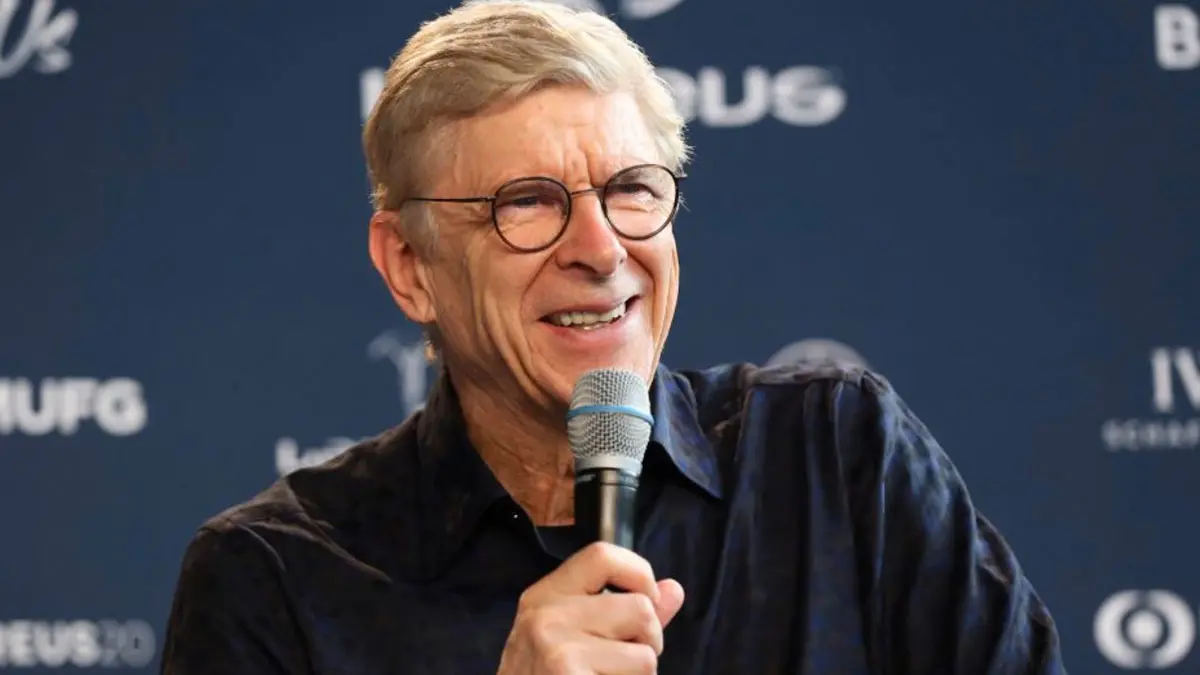 بسبب تقنية الـvar.. آرسين فينغر يتزعم حملة لإجراء تعديلات على قانون التسلل