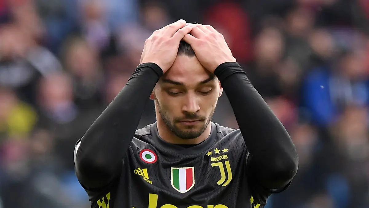 بعد إصابة كيليني  بالرباط الصليبي.. يوفنتوس يكشف مدة غياب ماتيا دي شيليو