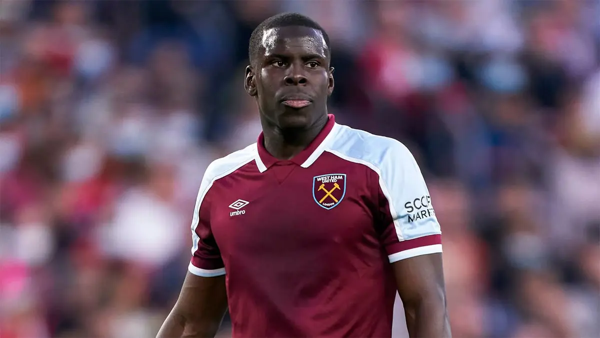 دعوى قضائية ضد كورت زوما مدافع وست هام وشقيقه إيوان بتهمة إساءة معاملة الحيوان