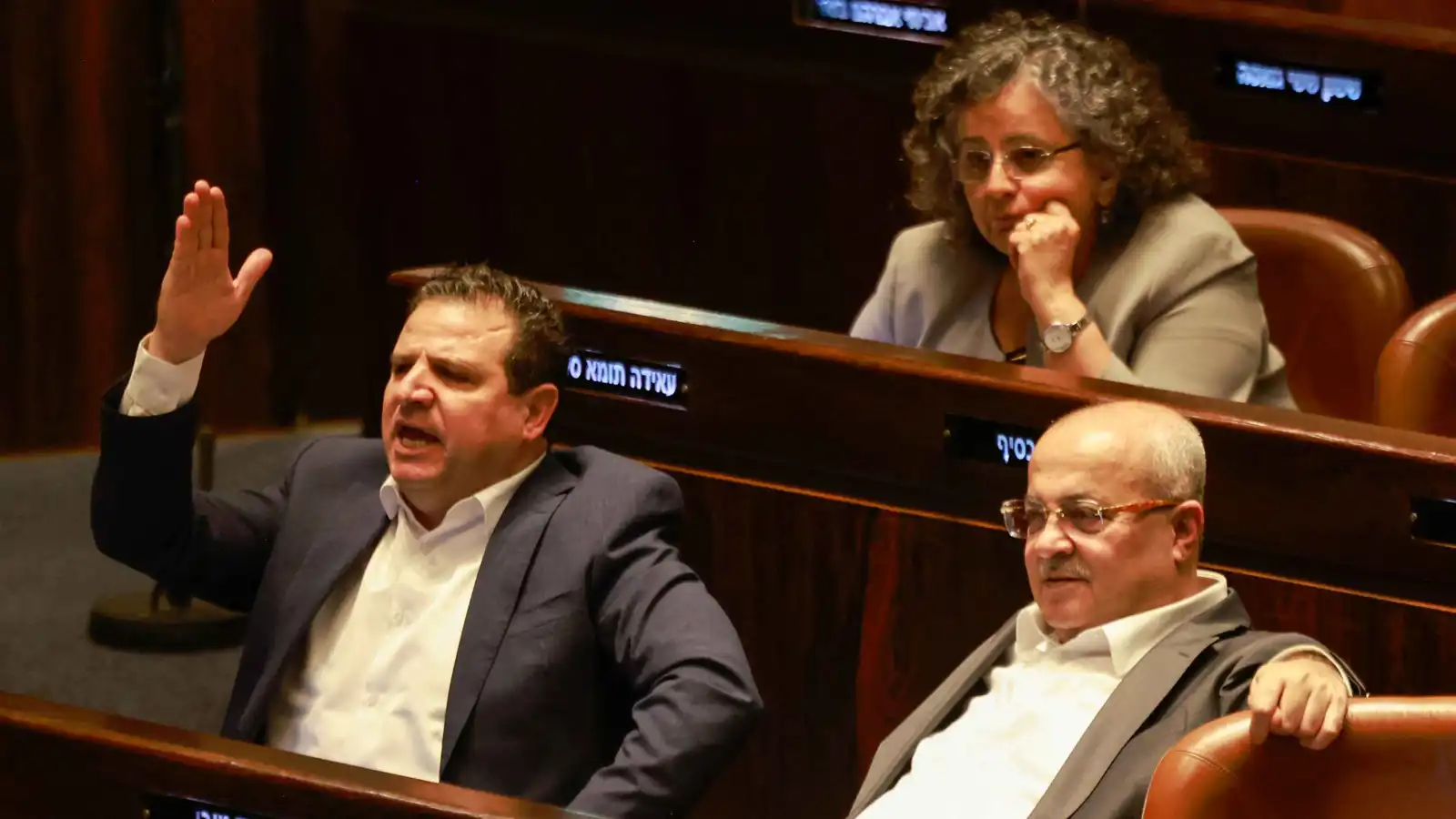 تغييرات جذرية في خريطة الكتل.. الأحزاب العربية تهز اليمين الإسرائيلي