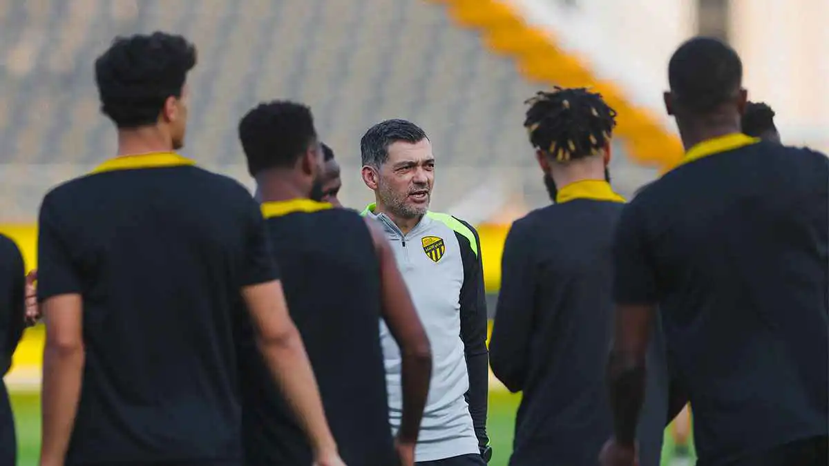 استقالة وإقالة.. قرارات نارية في الاتحاد السعودي بعد الموسم الصفري