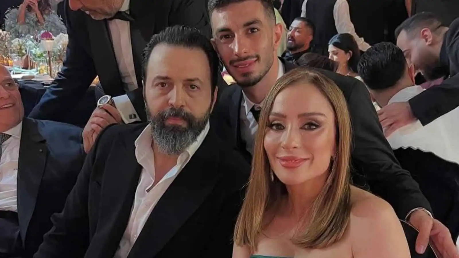 الجمهور يذكّرها بأسئلتها "السطحية".. انتقادات لوفاء الكيلاني (فيديو إرم)