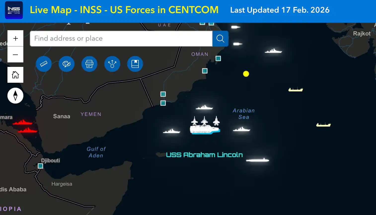 خريطة توضح موقع حاملة الطائرات أبراهام لينكلولن