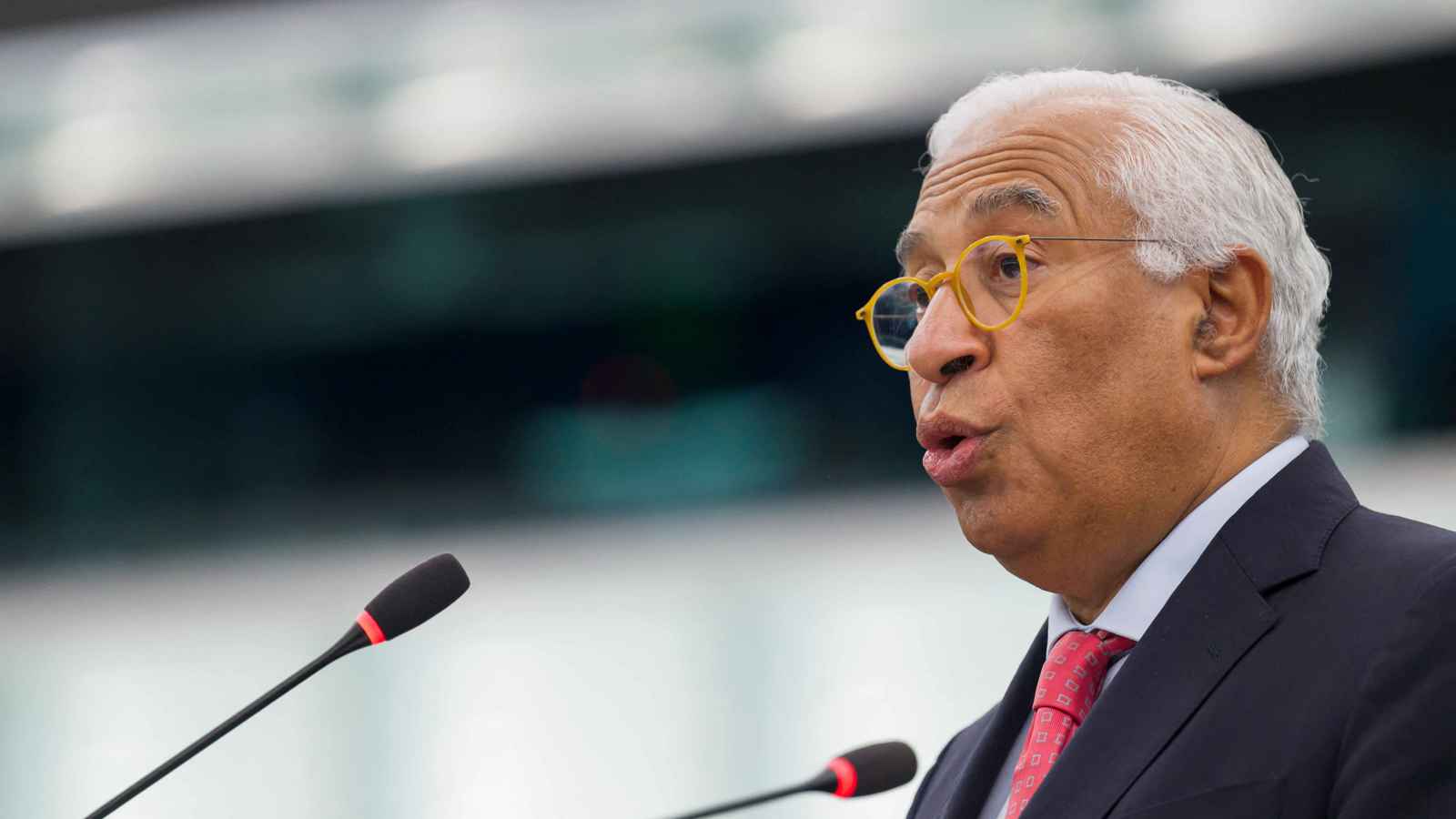 أوروبا تفرض عقوبات على 8 أفراد و"كيان" في إيران