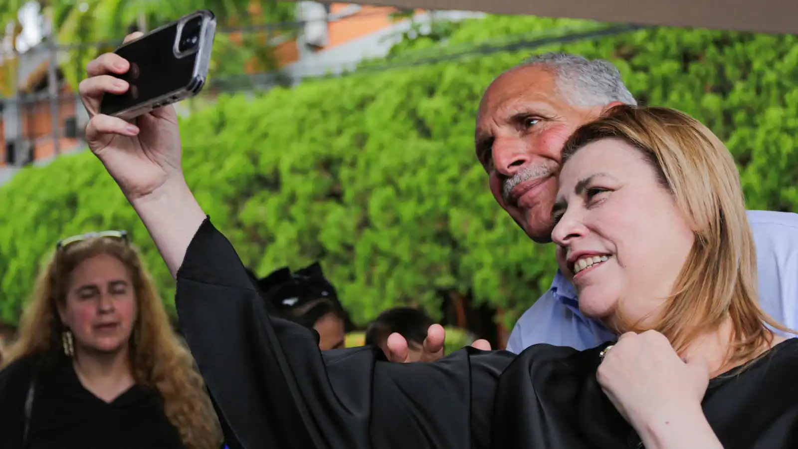 في سباق "أشعله ترامب".. بدء فرز الأصوات لتحديد رئيس هندوراس الجديد