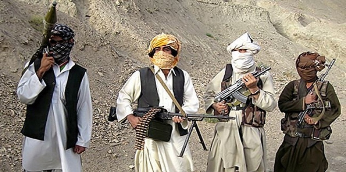 باكستان وأفغانستان تبحثان تحسين العلاقات وحوار طالبان