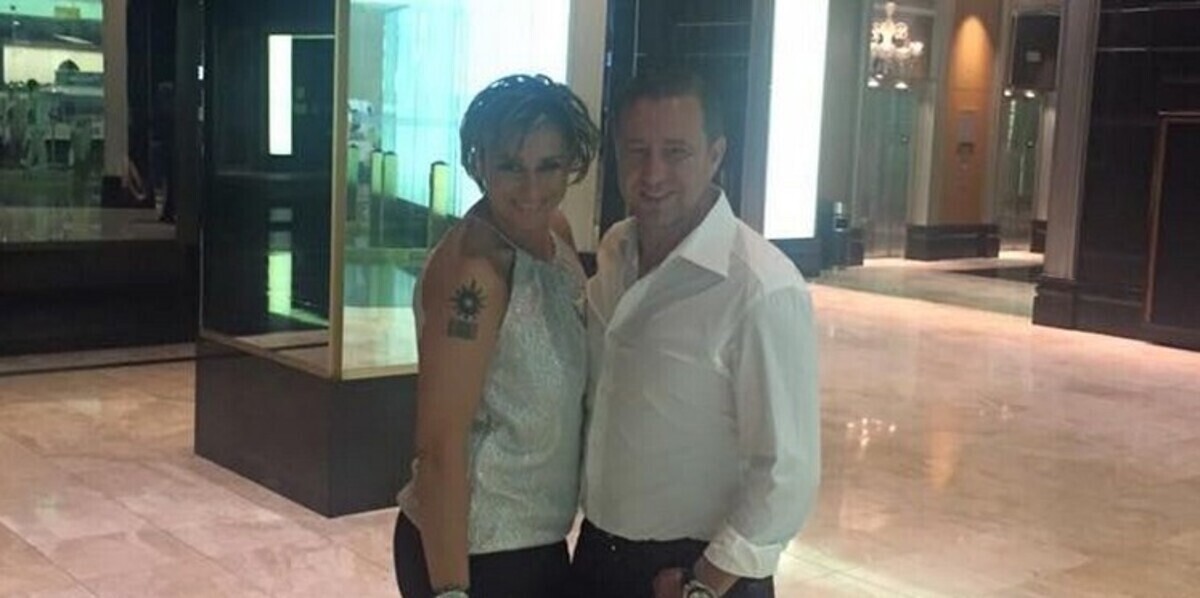 زوجة ريجي تثير الجدل مجددا