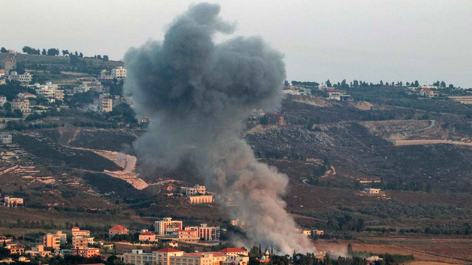 في ثالث أيام الهدنة.. قصف مدفعي إسرائيلي على بلدات جنوبي لبنان
