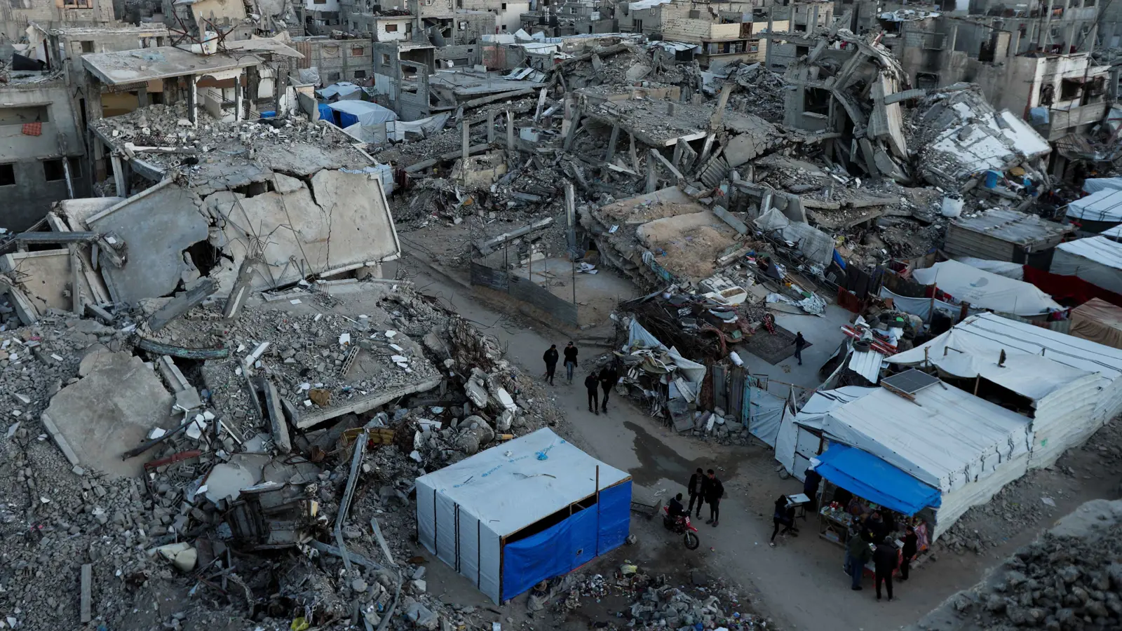 في حال رفض الإفراج عن الرهائن.. إسرائيل تهدد بقطع الماء والكهرباء عن غزة