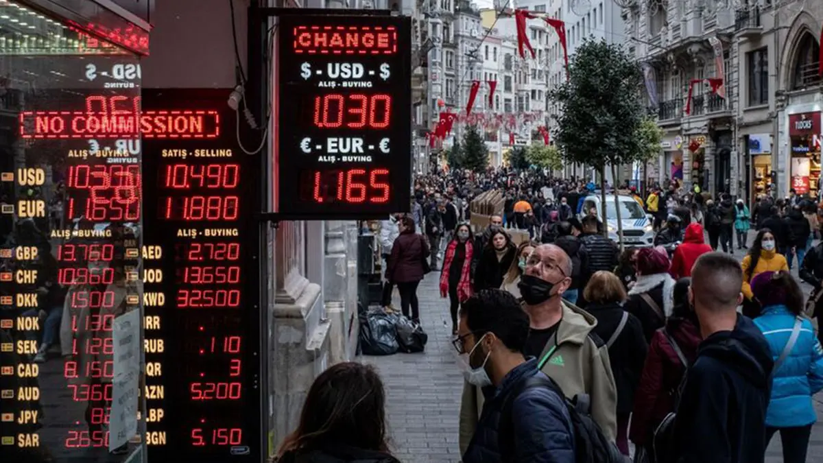 "المونيتور": حلفاء أردوغان "قلقون" من وضع الاقتصاد التركي