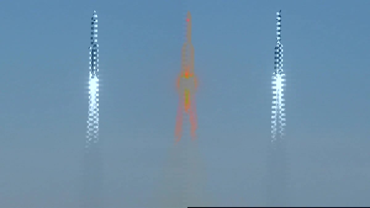 الصين تطلق صاروخا قابلا لإعادة الاستخدام‎ على المدى البعيد