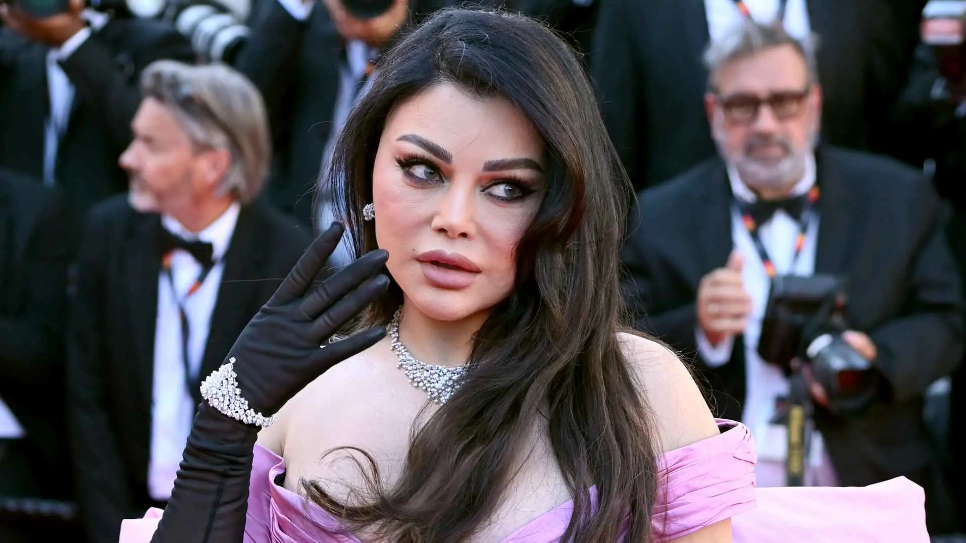 دعوى واتهامات بالتشهير.. نقابة الموسيقيين ترد على هيفاء وهبي