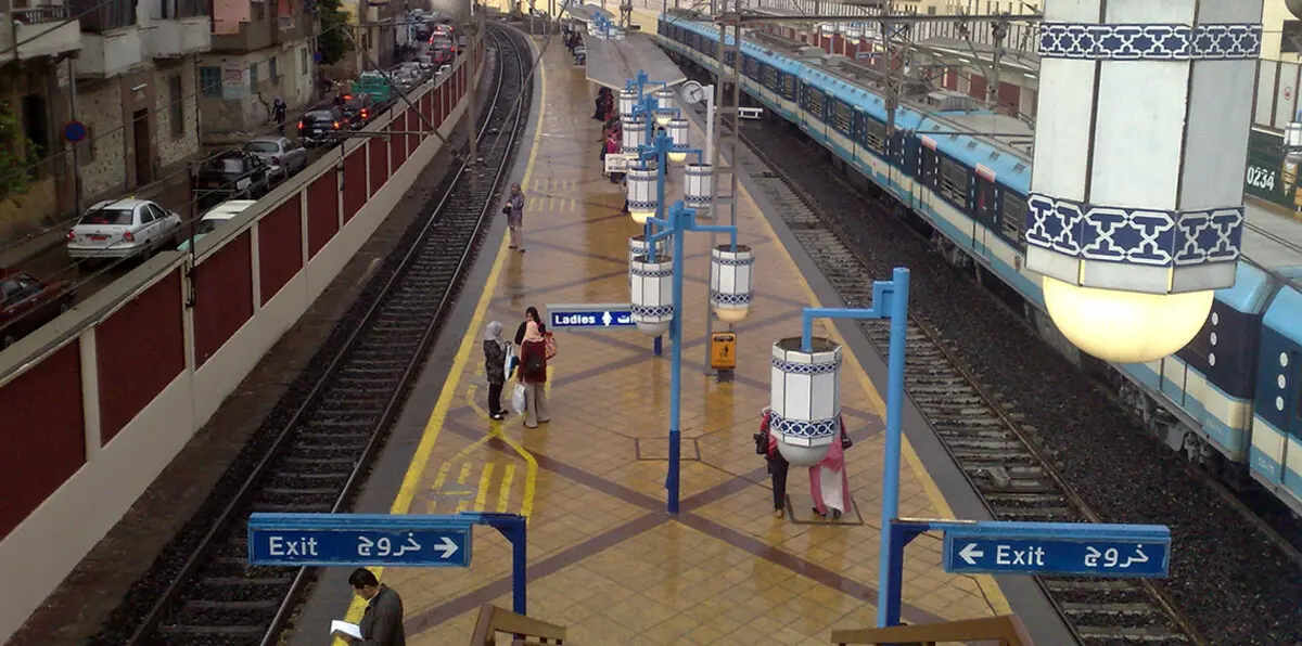 ثالث انتحار خلال شهرين.. شاب مصري يلقي بنفسه أسفل عجلات "مترو"