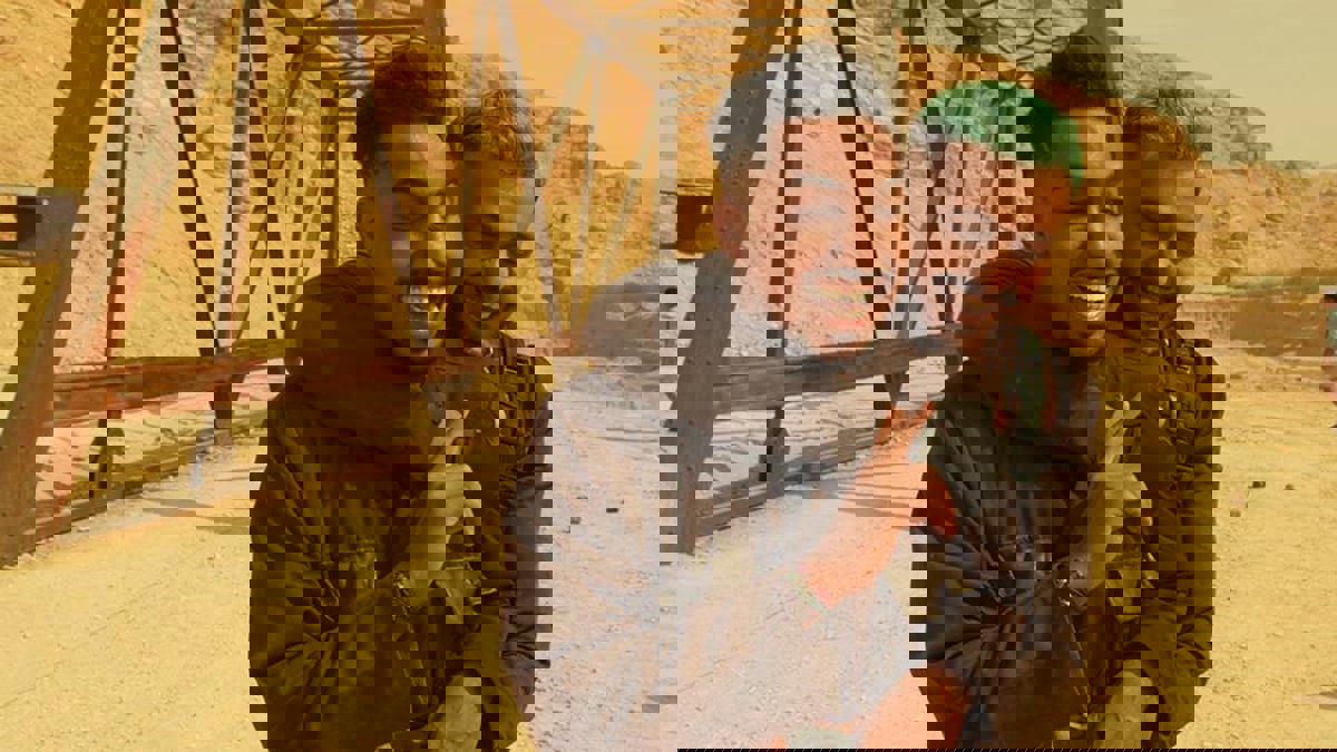 رامز جلال عن سالم الدوسري: تورنيدو الكرة السعودية.. وقصة شعره "تسريحة الهدهد" (فيديو)