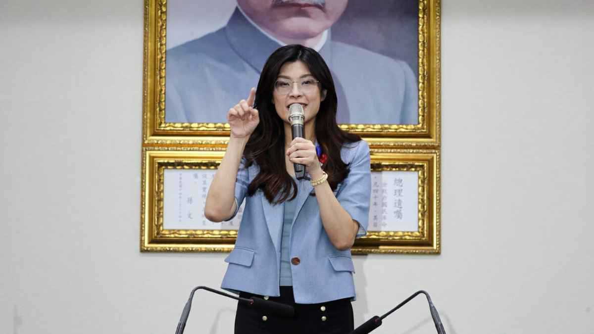 "السلام بالقوة الناعمة".. تشنغ لي وون التي تولّت زعامة المعارضة في تايوان
