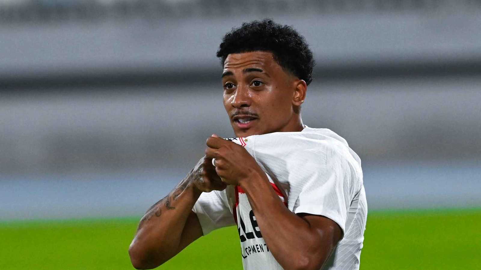 حرف إم.. من ماريا التي أهدى لها خوان ألفينا أول أهدافه مع الزمالك؟ (فيديو)