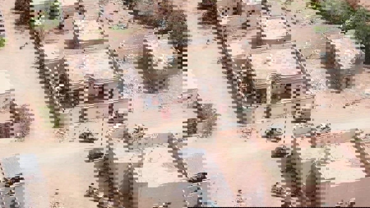 قيادي داعشي يسلم نفسه للسلطات الليبية في بني وليد