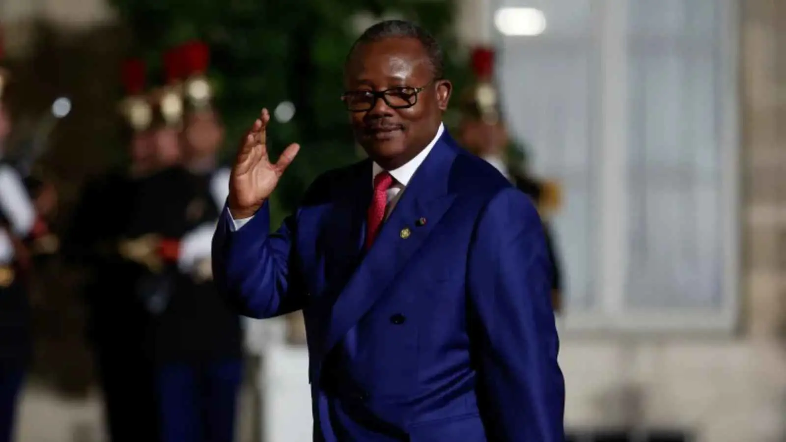 الرئيس الغيني يطرد بعثة "الإيكواس" ويعلن ترشحه للانتخابات الرئاسية