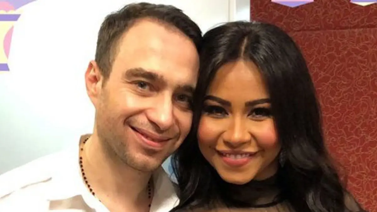 حسام حبيب: عمرو دياب لم يهنئني على زواجي وهذا ما أحبه بشرين