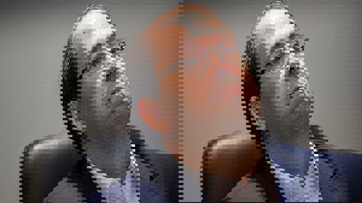 فرنسا.. فتح تحقيق ضد رئيس الحكومة التونسية الأسبق يوسف الشاهد