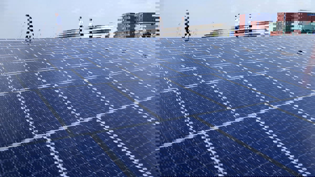 تقرير: "الطاقة المتجددة " تهيمن على الإنتاج الجديد حتى 2026