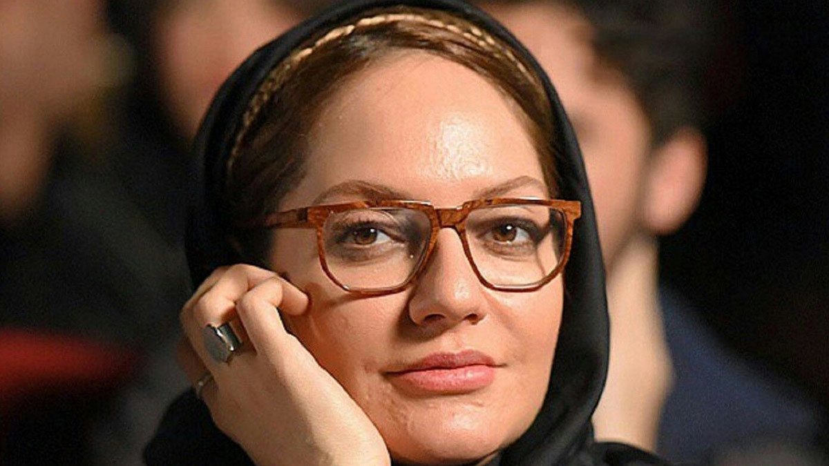 إيران تستدعي ممثلة بارزة بتهمة التحريض على قتل أحد رجال الدين