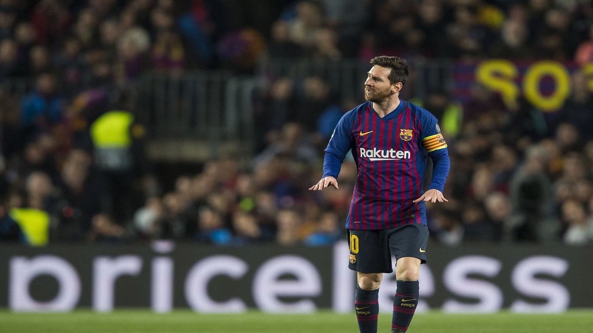 ميسي يعلن استمراره داخل صفوف برشلونة (شاهد)