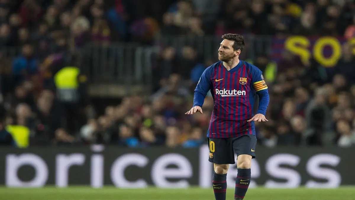 ميسي يعلن استمراره داخل صفوف برشلونة (شاهد)