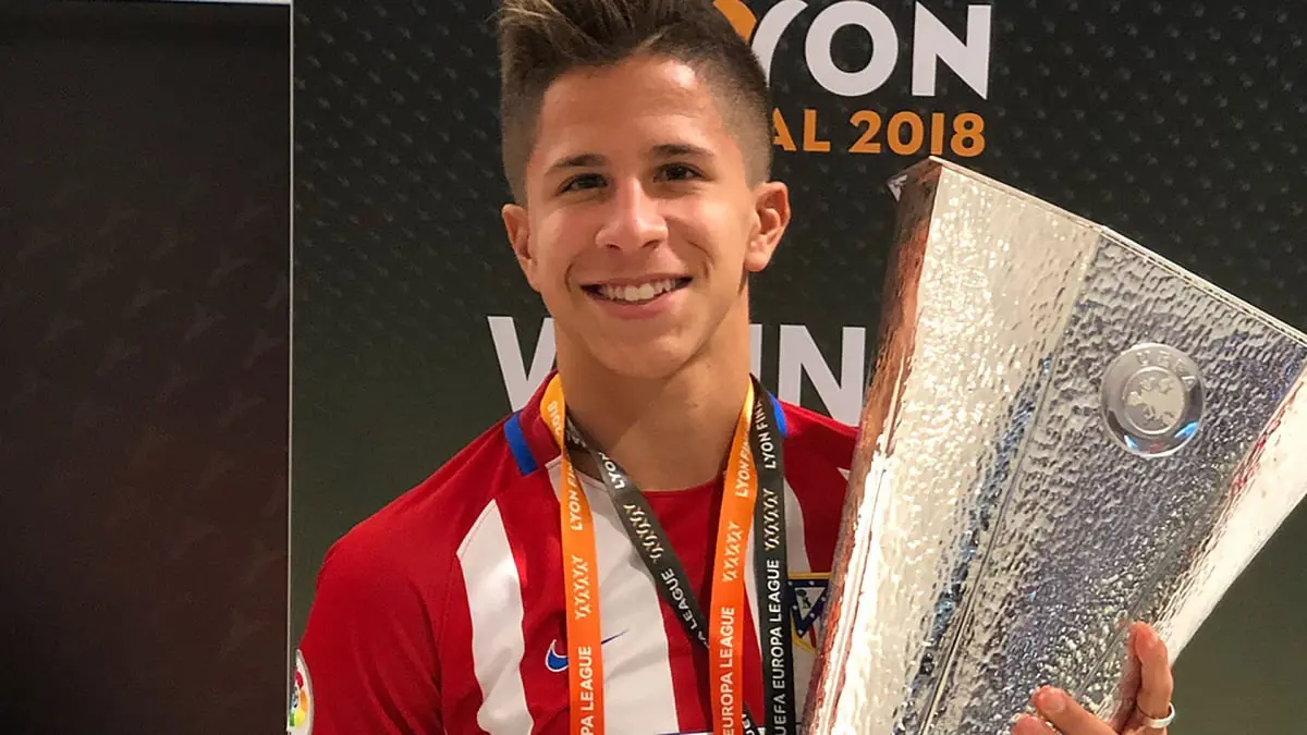 أتلتيكو مدريد يتعاقد مع نجل دييغو سيميوني