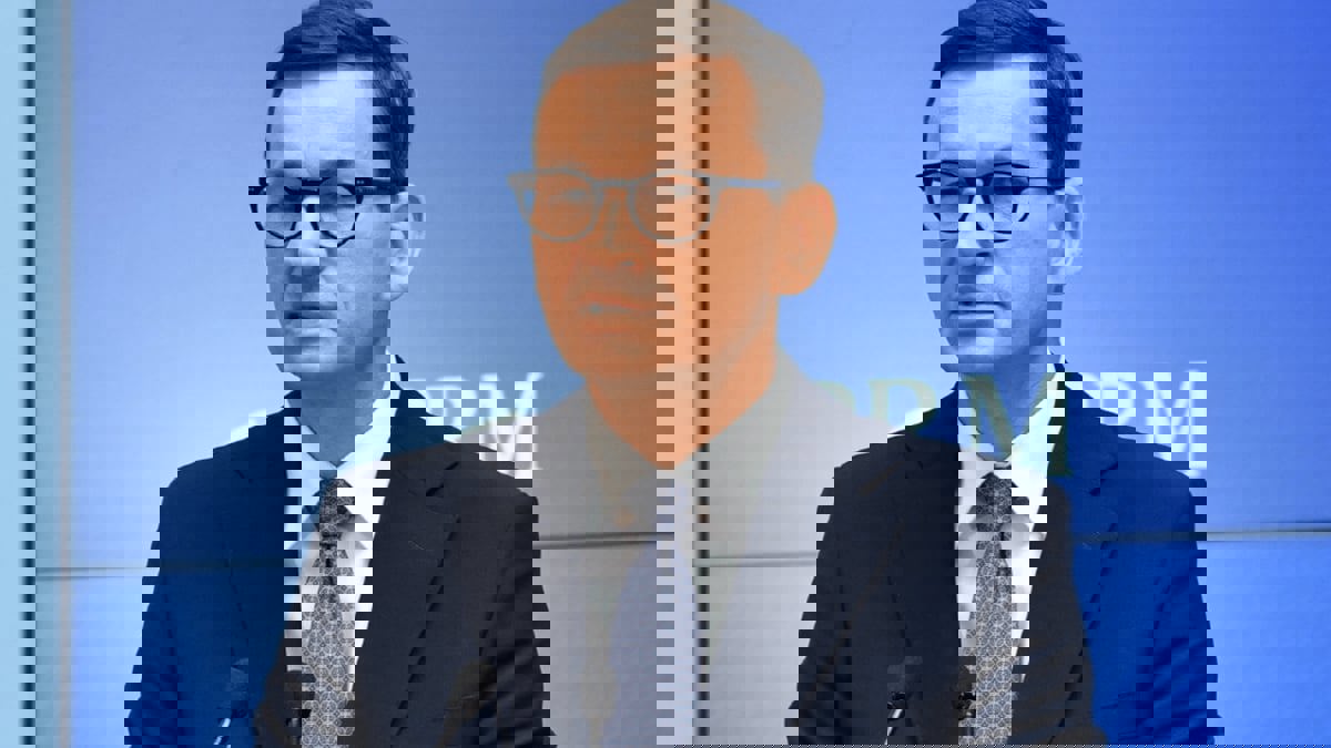 بولندا تؤكد  على تمسكها بالبقاء في الاتحاد الأوروبي غداة قرار قضائي مثير للجدل