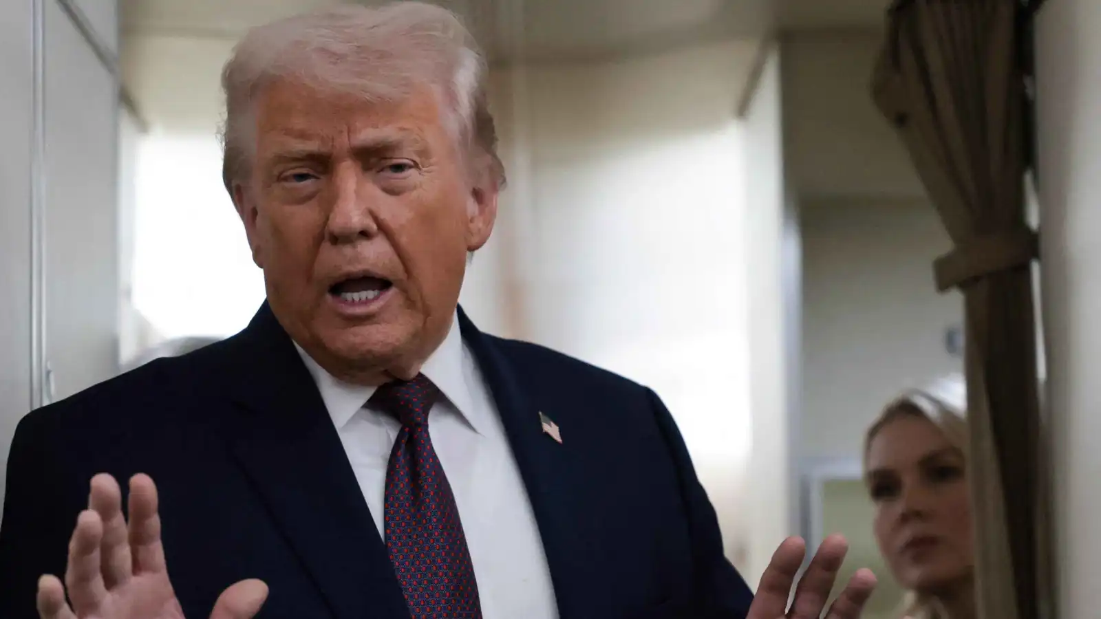 الجمهوريون يُفشلون محاولة في "النواب" لمنع ترامب من مهاجمة فنزويلا