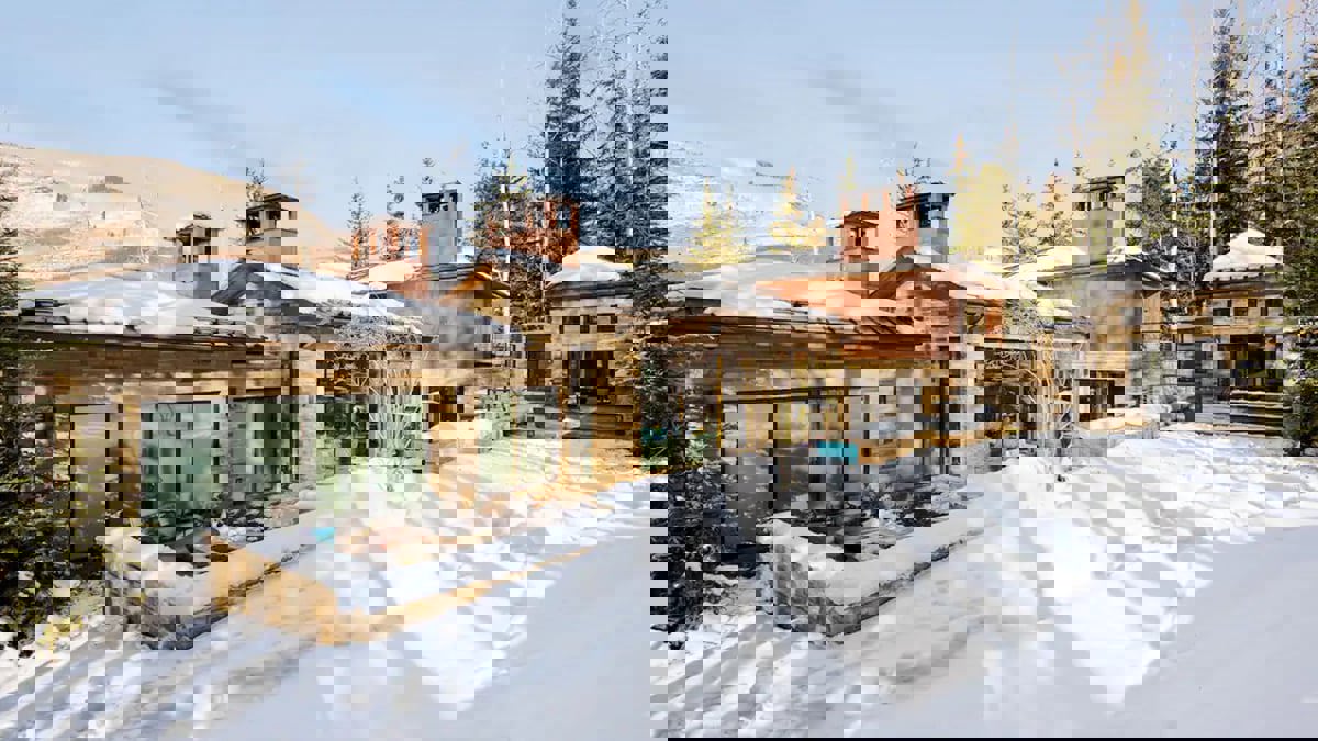 عالم ساحر.. أغلى العقارات في العالم وتكلفة الإقامة