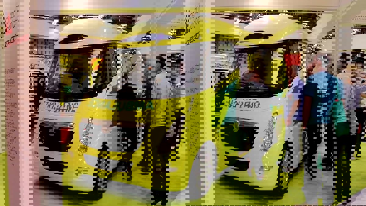 Integro-E سيارة إسعاف المستقبل التي تنقل المستشفى إليك