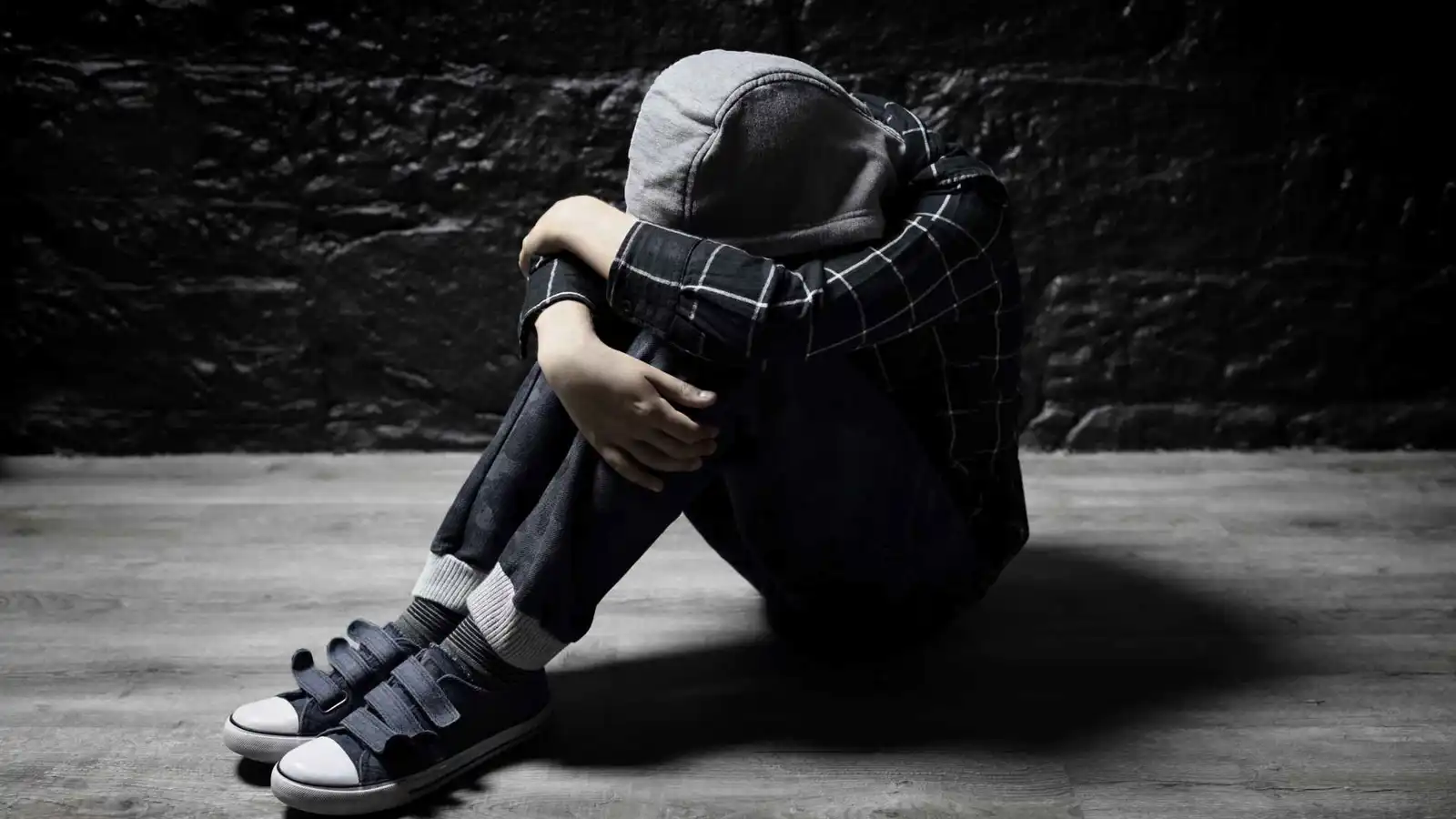 بائع ينقذ طفلا من قبضة خاطف بوضح النهار في تركيا (فيديو)