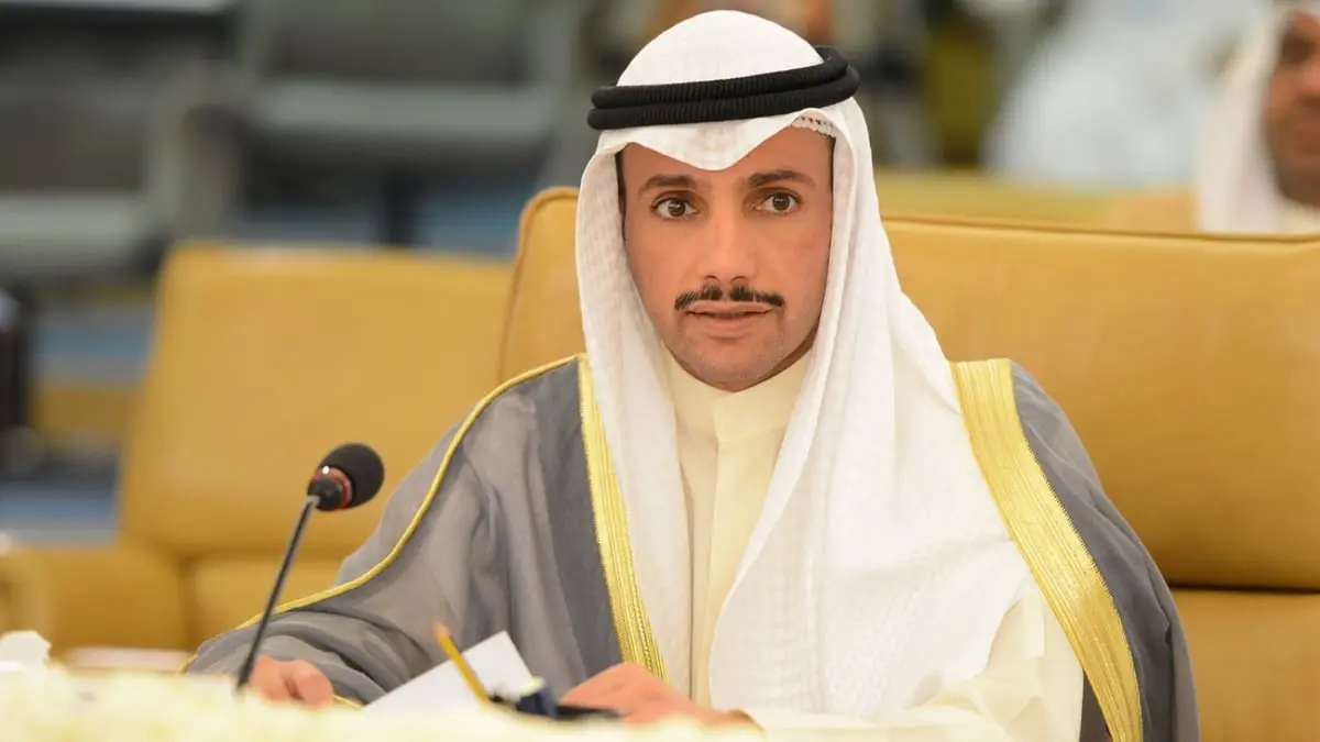 الكويت.. بدر الداهوم يثير الجدل بعد اتهامه للغانم بالتسويق لنفسه في الحج