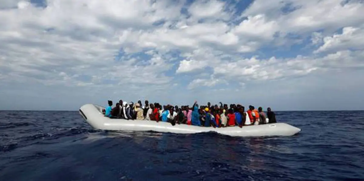 البحرية الليبية تنفي مهاجمة قارب للمهاجرين في البحر المتوسط