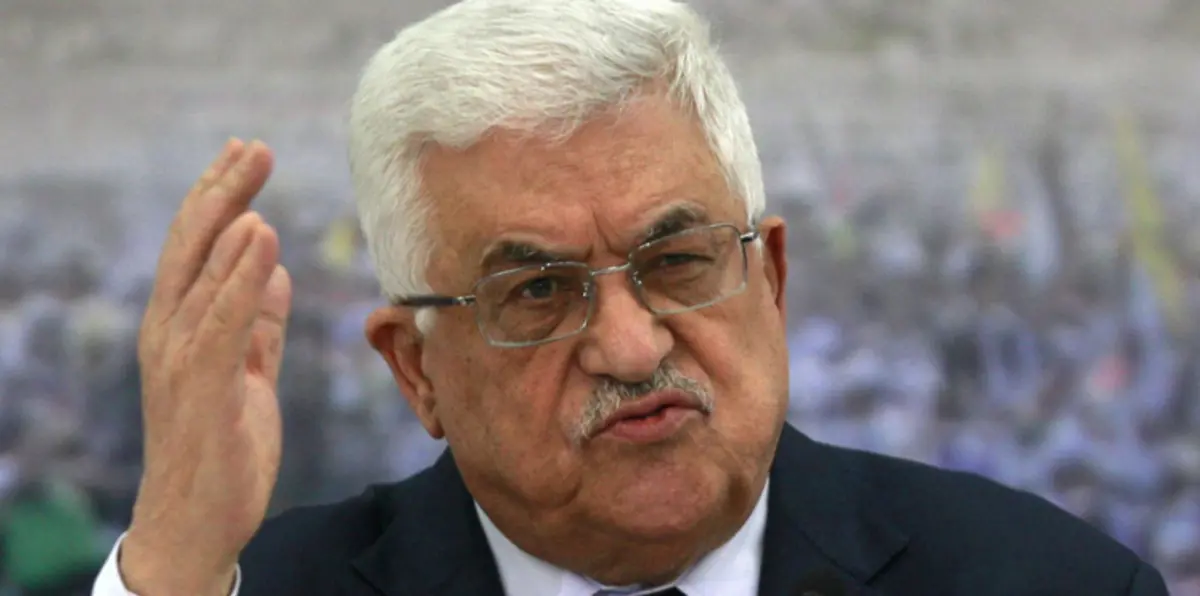 عباس: قرار وقف الاستيطان يفتح بابًا من أجل المفاوضات والسلام