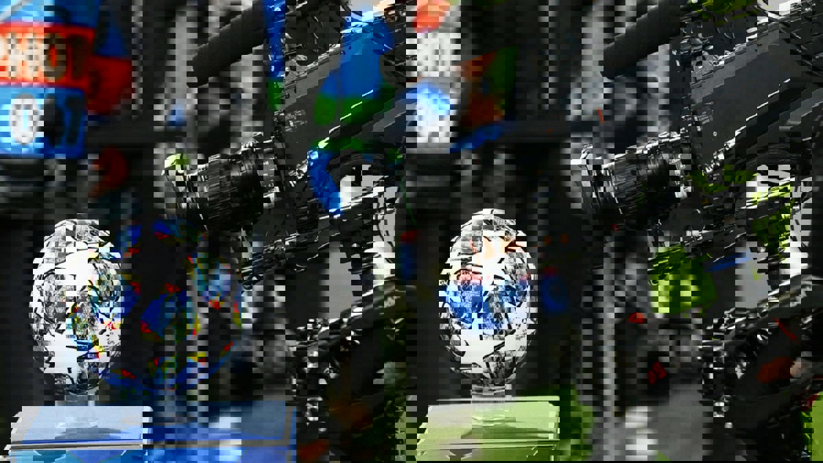 تعرف على خطة الاتحاد الأوروبي لإنقاذ الموسم الكروي من أزمة "كورونا"