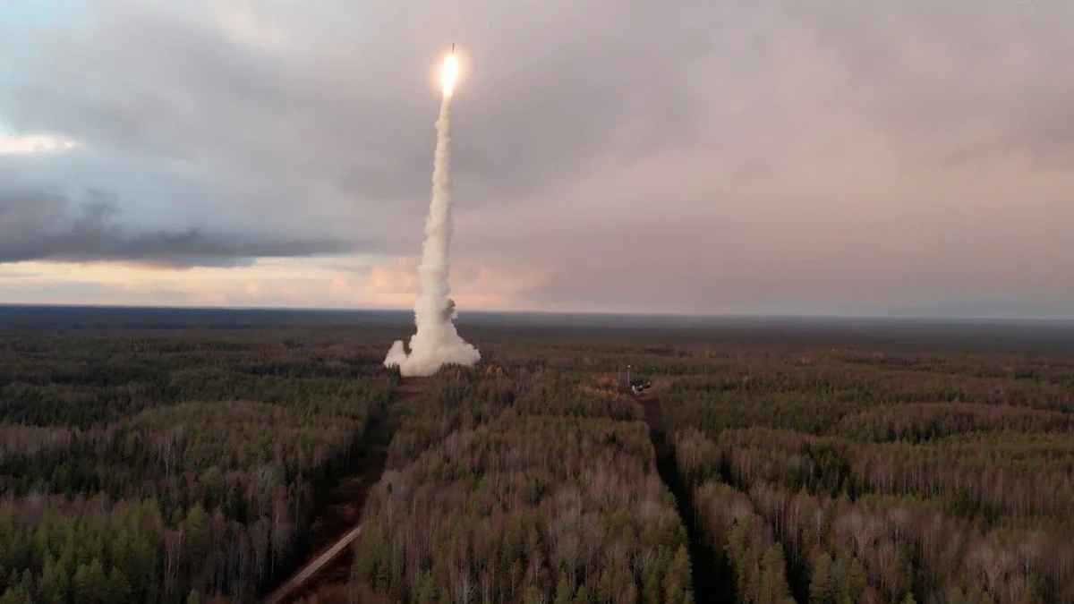 بأمر بوتين.. الصاروخ الروسي الخارق "أوريشنيك" يدخل الخدمة (فيديوغراف)