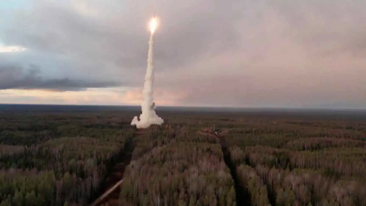 بأمر بوتين.. الصاروخ الروسي الخارق "أوريشنيك" يدخل الخدمة (فيديوغراف)