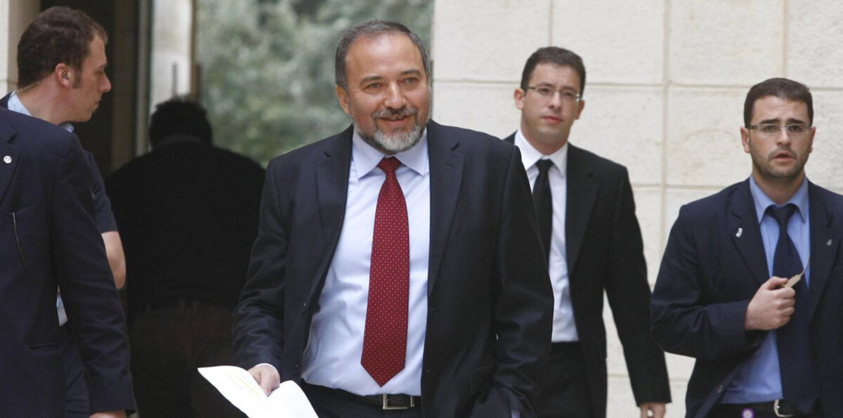 ترقّب في إسرائيل لاستقالة ليبرمان بسبب أحداث غزة