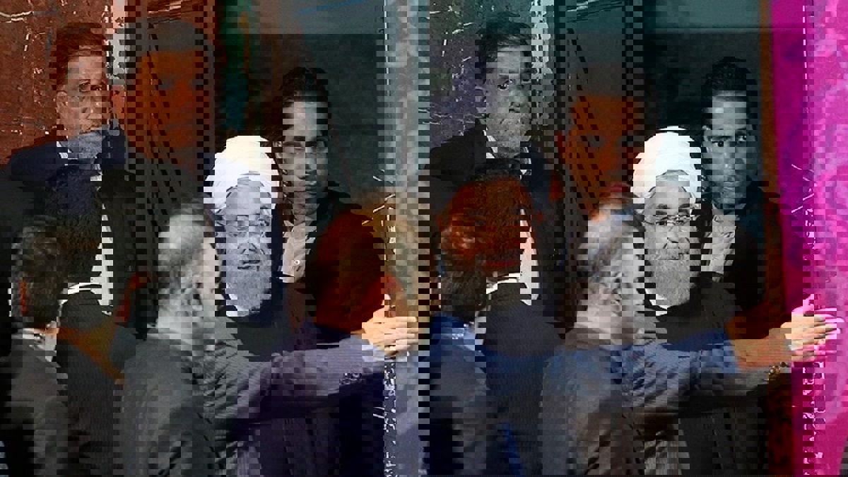 بعد موجة انتقادات شعبية.. روحاني يلغي قرار تعيين صهره بوزارة الصناعة والتجارة