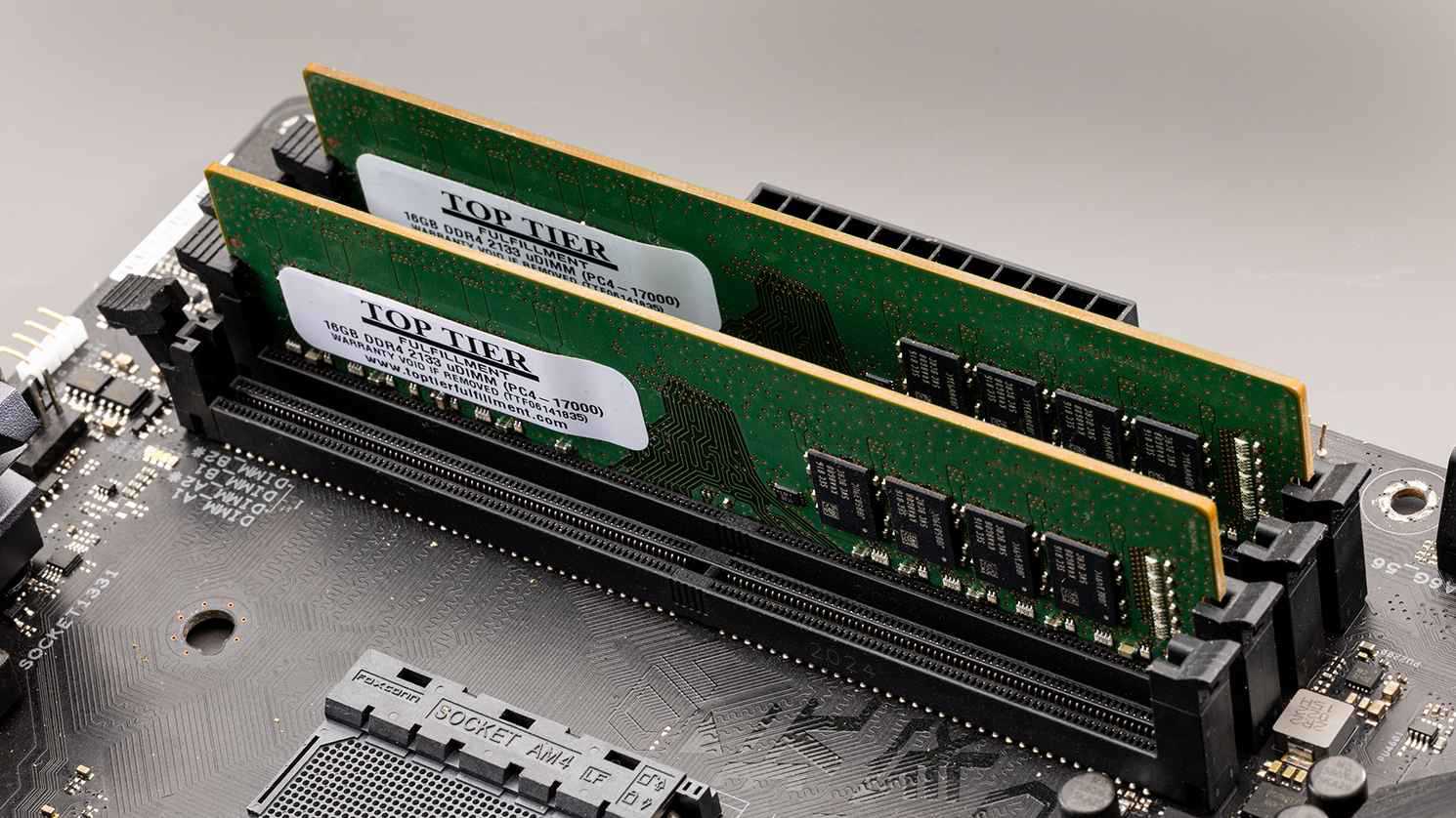 ذاكرة الـ RAM وتأثيرها على الأداء.. متى تكون الترقية مفيدة؟