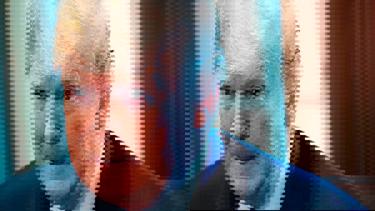 روحاني يتحرك في حدود كيلومترات.. ترامب يعاقب كبار المسؤولين الإيرانيين وأفراد أسرهم