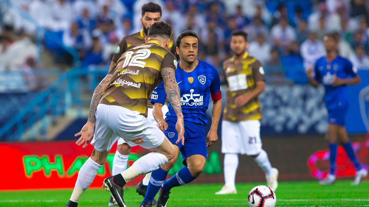 نادي الهلال يتعثر أمام أحُد ويشعل قمة ترتيب الدوري السعودي قبل ملاقاة النصر