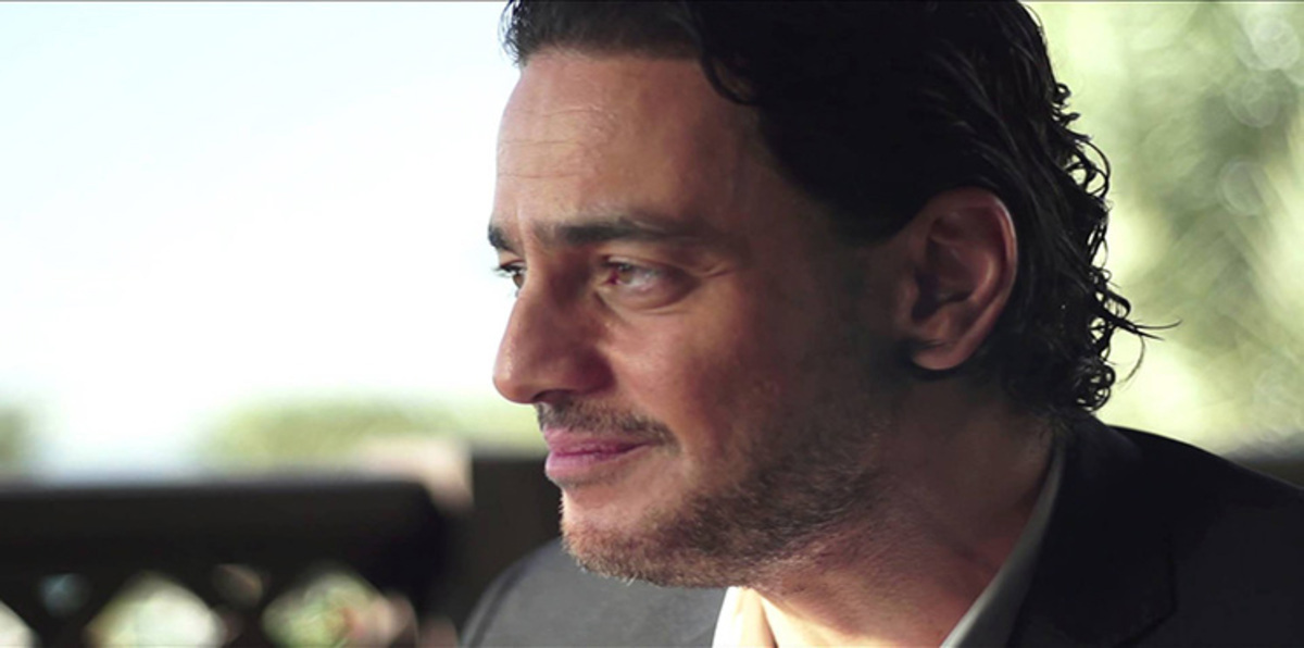 القطط تتسبب في وفاة شقيقة خالد أبو النجا (صورة)